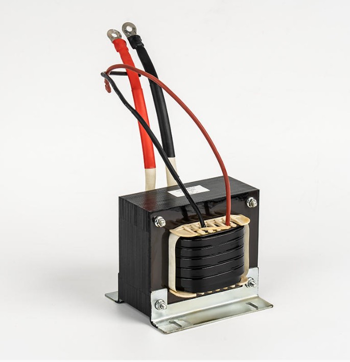 Mille teollisuudenaloille tai laitteille invertterimuuntajat sopivat?